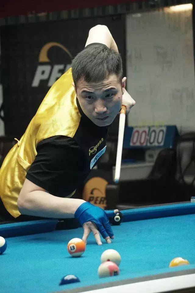 临巨额罚款 临巨额罚款