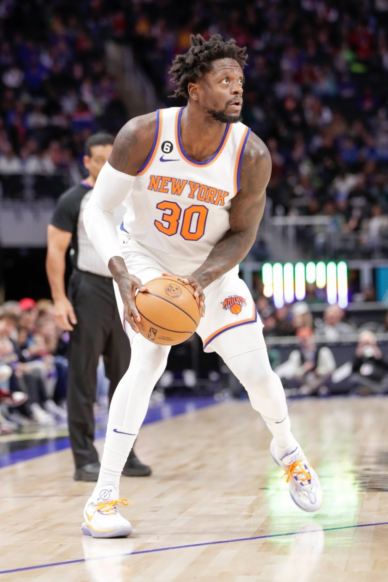 崭露头角 崭露头角