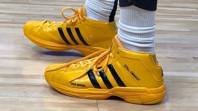 BA赛场脱 BA赛场脱