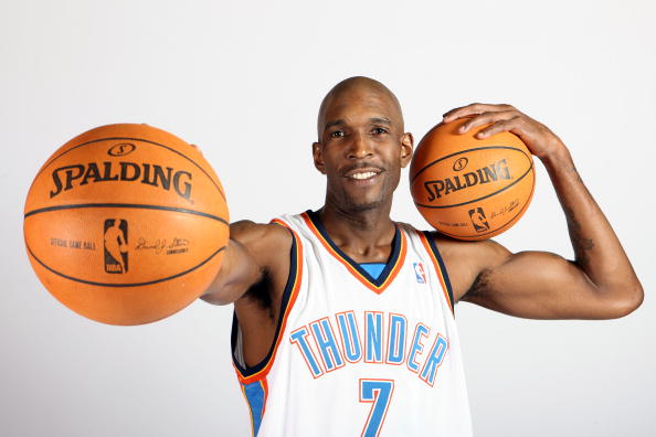 先一步触垒 先一步触垒