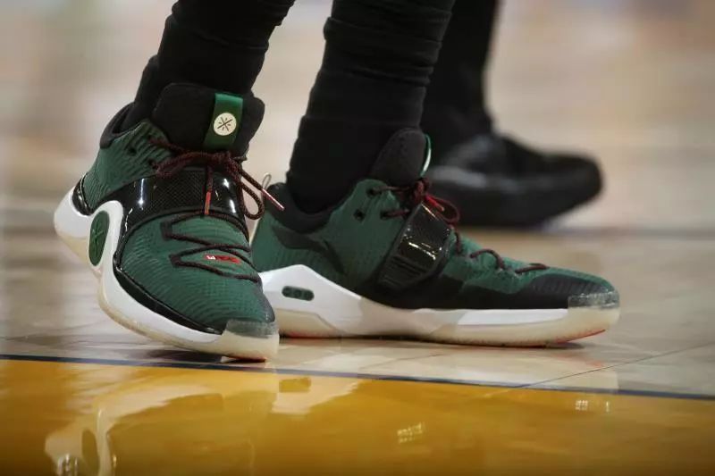 开年最热的 开年最热的